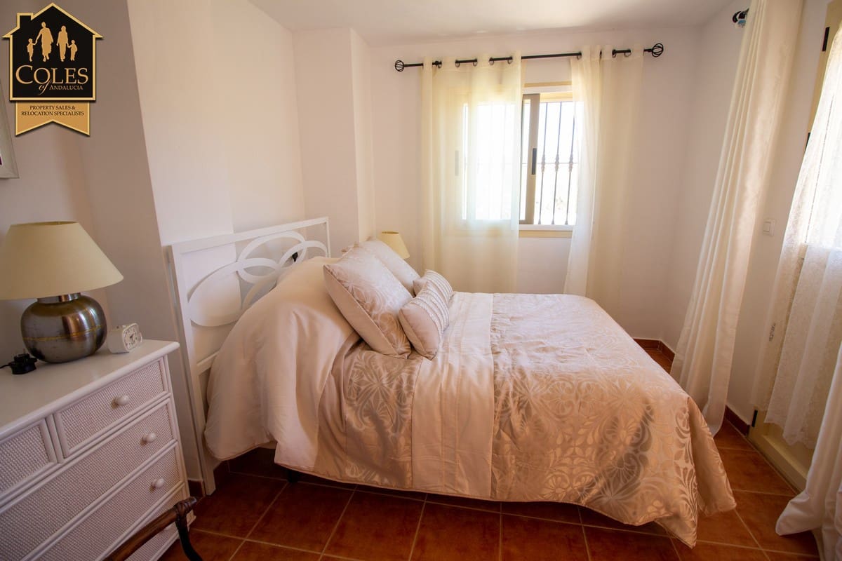 3 soveværelse Byhus til salg i Alfaix med swimmingpool - € 169.950 (Ref: 9024938)