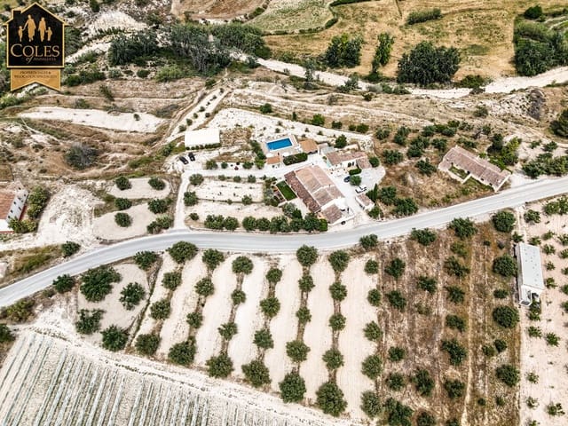 8 soverom Finca/Herregård til salgs i Vélez-Blanco med svømmebasseng garasje - € 469 995 (Ref: 9058301)