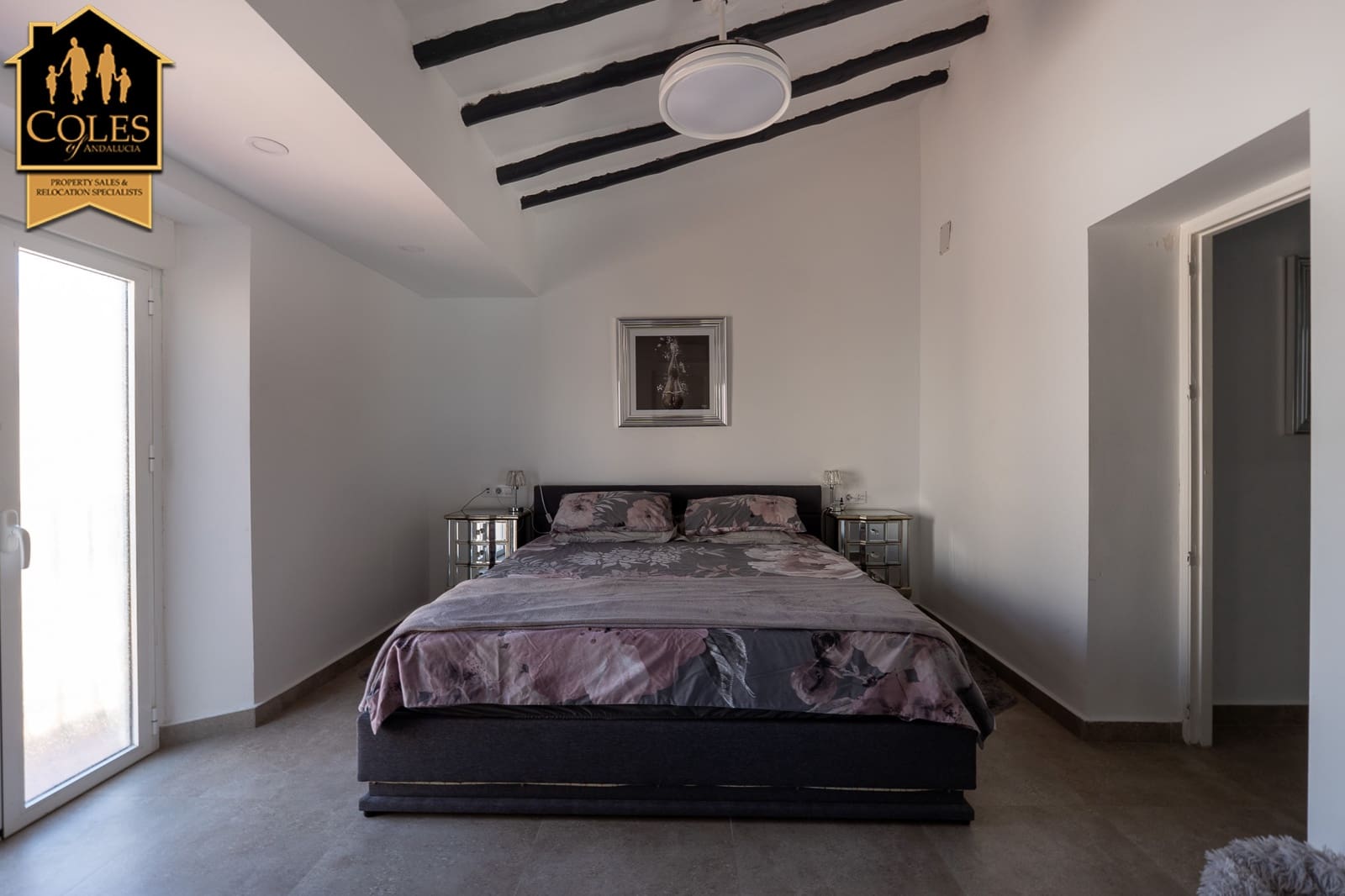 6 bedroom Townhouse for sale in Los Gallardos with pool garage - € 399,999 (Ref: 9125899)