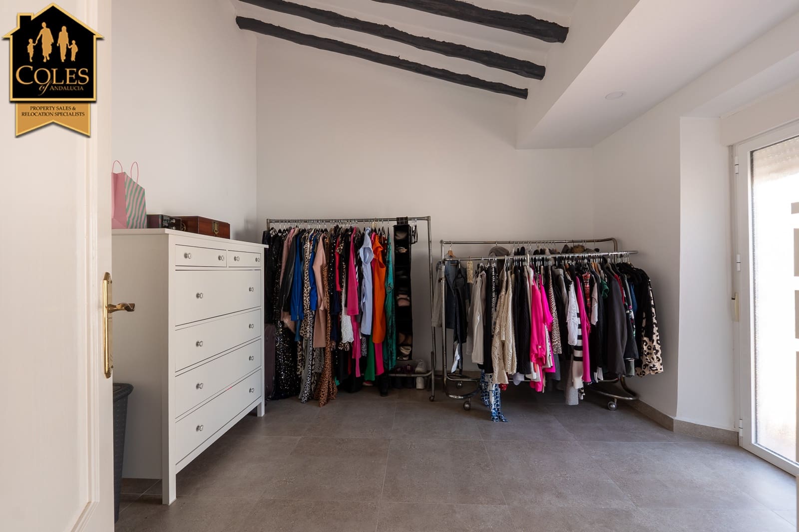 6 bedroom Townhouse for sale in Los Gallardos with pool garage - € 399,999 (Ref: 9125899)