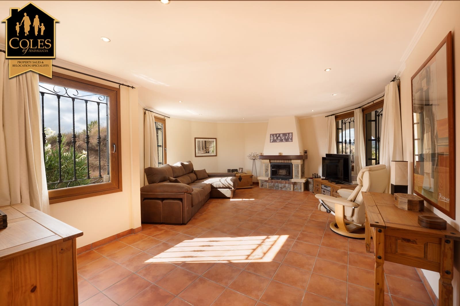 3 slaapkamer Villa te koop in Velez-Rubio met garage - € 199.950 (Ref: 9162514)