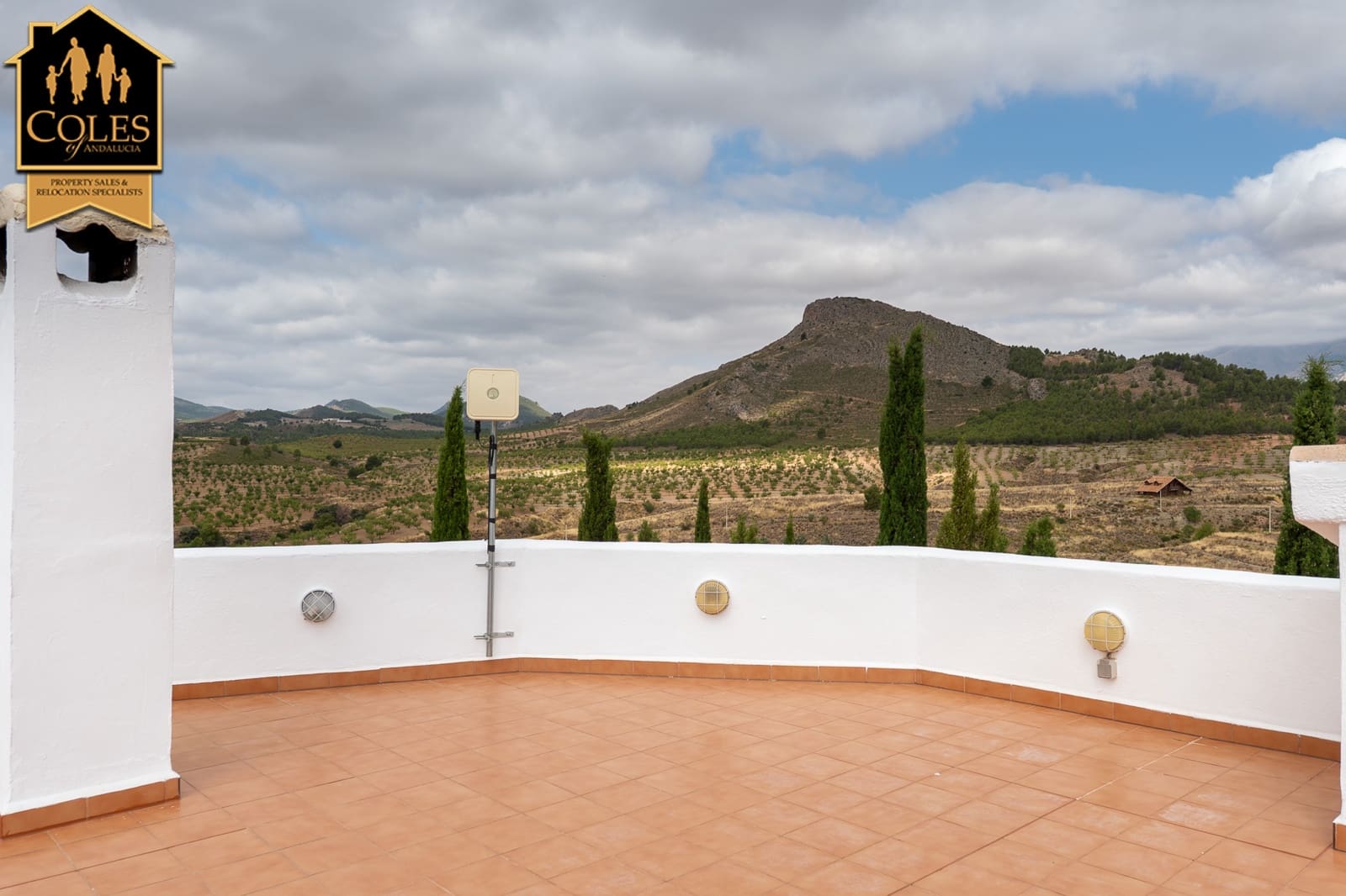 3 slaapkamer Villa te koop in Velez-Rubio met garage - € 199.950 (Ref: 9162514)