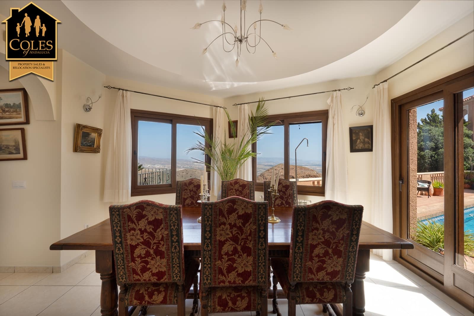 4 sovrum Villa till salu i Turre med pool garage - 490 000 € (Ref: 9175618)