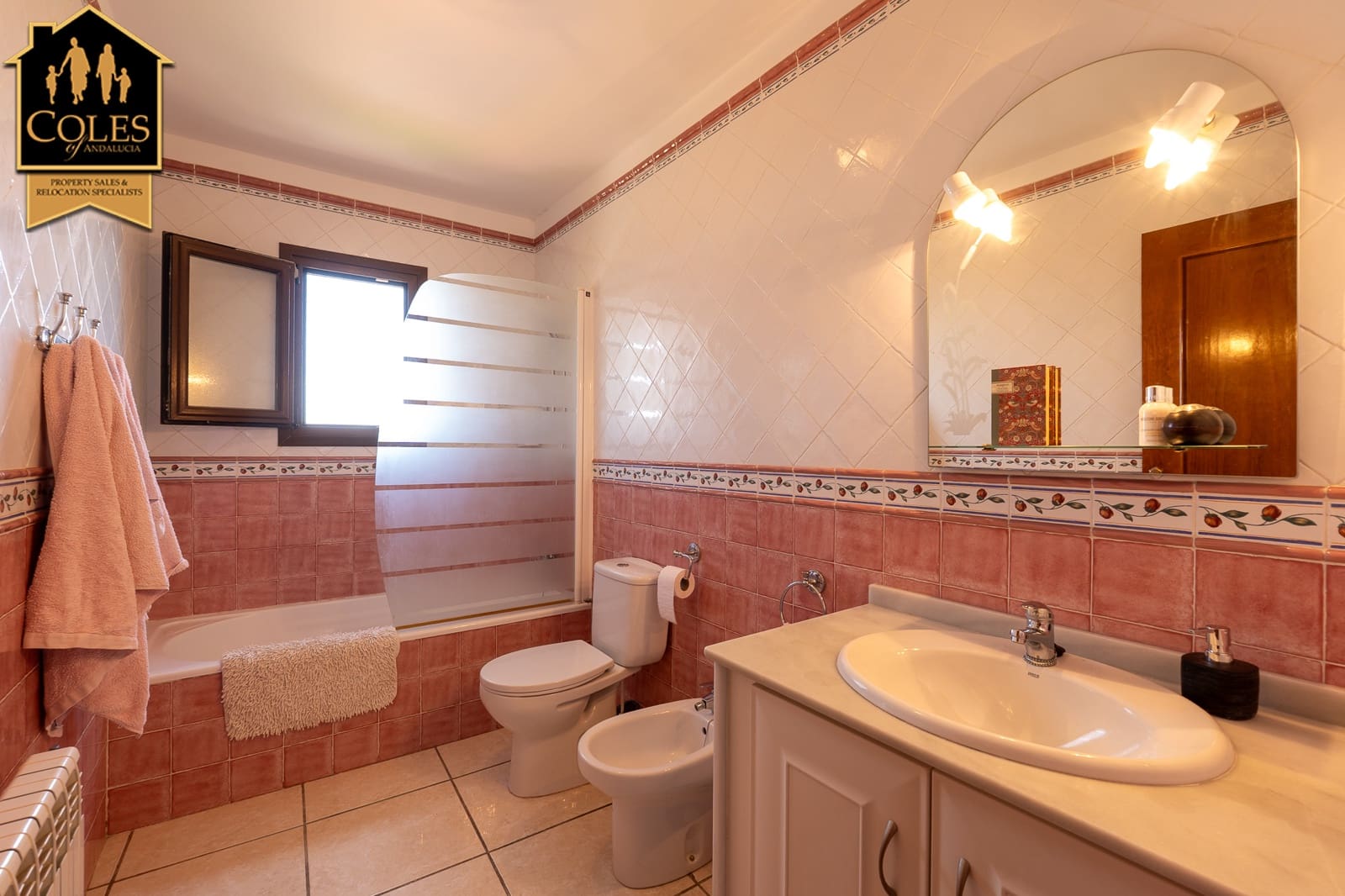 4 sovrum Villa till salu i Turre med pool garage - 490 000 € (Ref: 9175618)