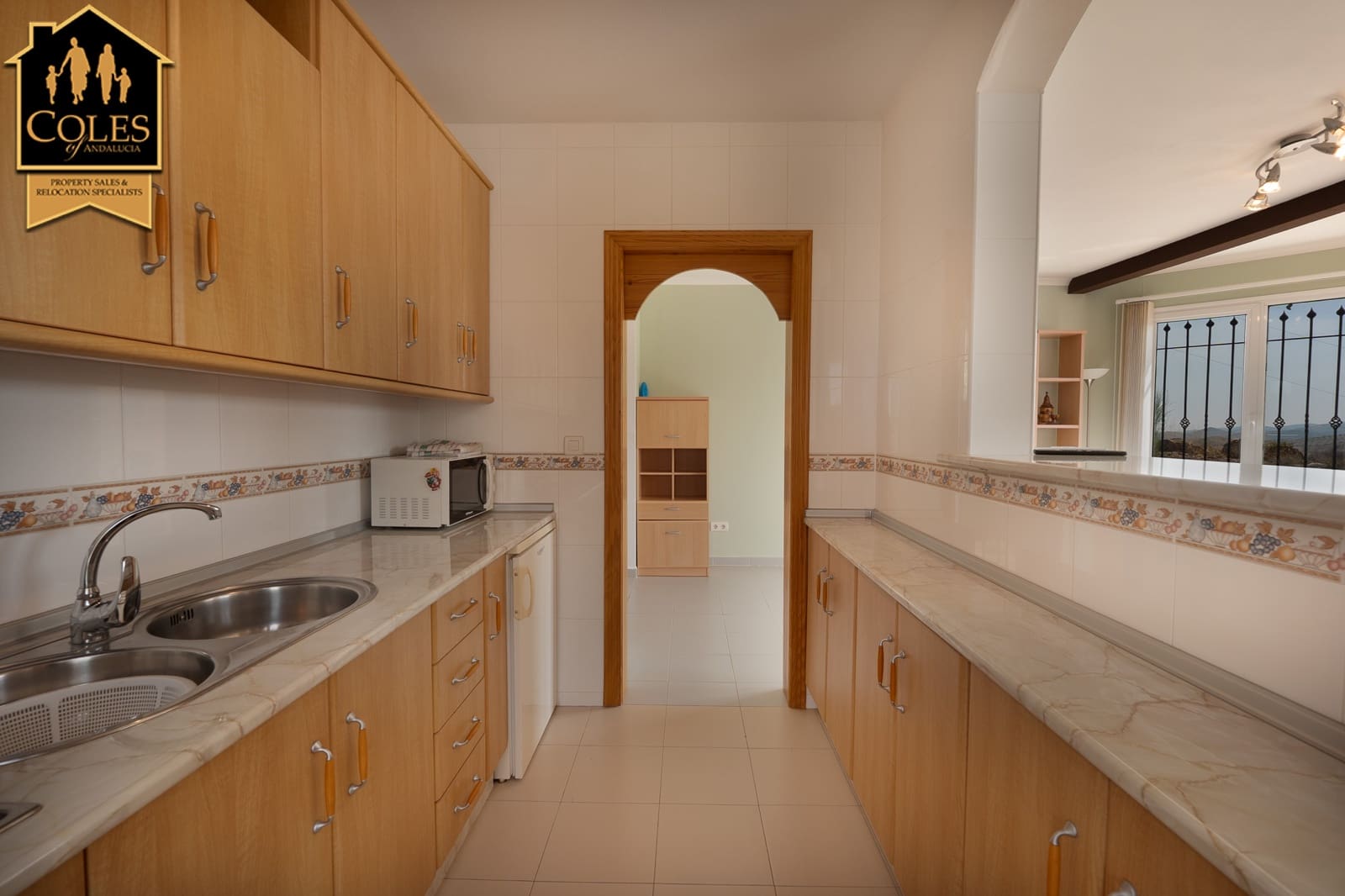 2 slaapkamer Villa te koop in Velez-Rubio met zwembad - € 179.999 (Ref: 9184267)