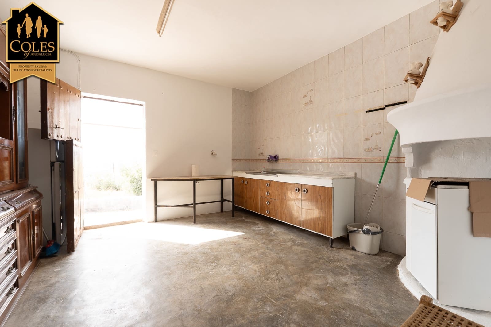 3 soverom Finca/Herregård til salgs i Alfaix med garasje - € 220 000 (Ref: 9189752)