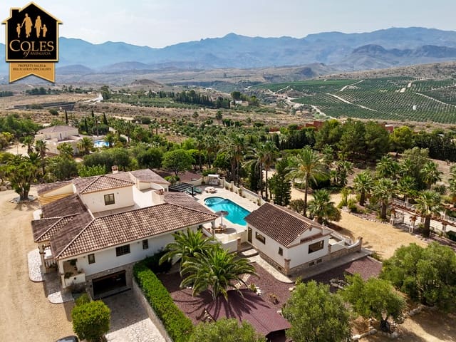 3 soverom Villa til salgs i Los Gallardos med svømmebasseng garasje - € 780 000 (Ref: 9197058)