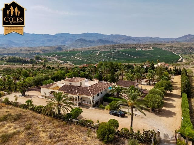 3 soverom Villa til salgs i Los Gallardos med svømmebasseng garasje - € 780 000 (Ref: 9197058)