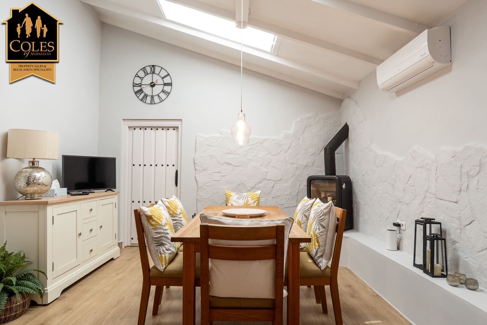 5 makuuhuone Maalaistalo myytävänä paikassa Lorca mukana uima-altaan 
autotalli - 449 950 € (Ref: 9199906)