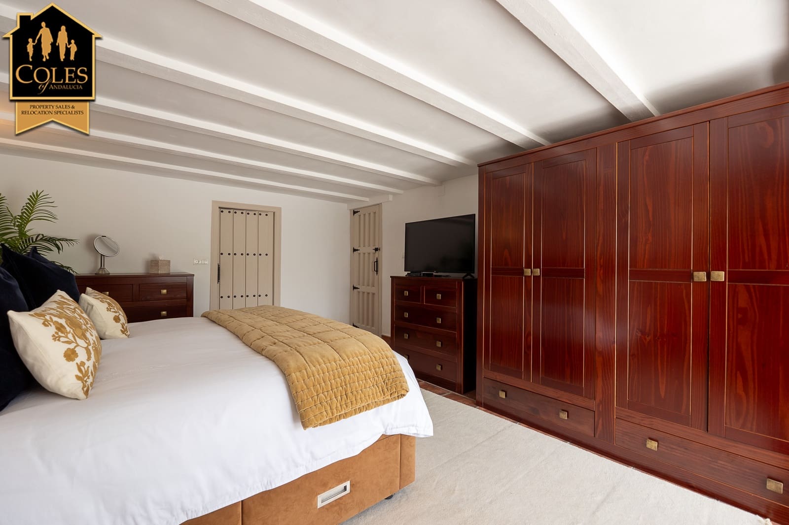 5 makuuhuone Maalaistalo myytävänä paikassa Lorca mukana uima-altaan 
autotalli - 449 950 € (Ref: 9199906)