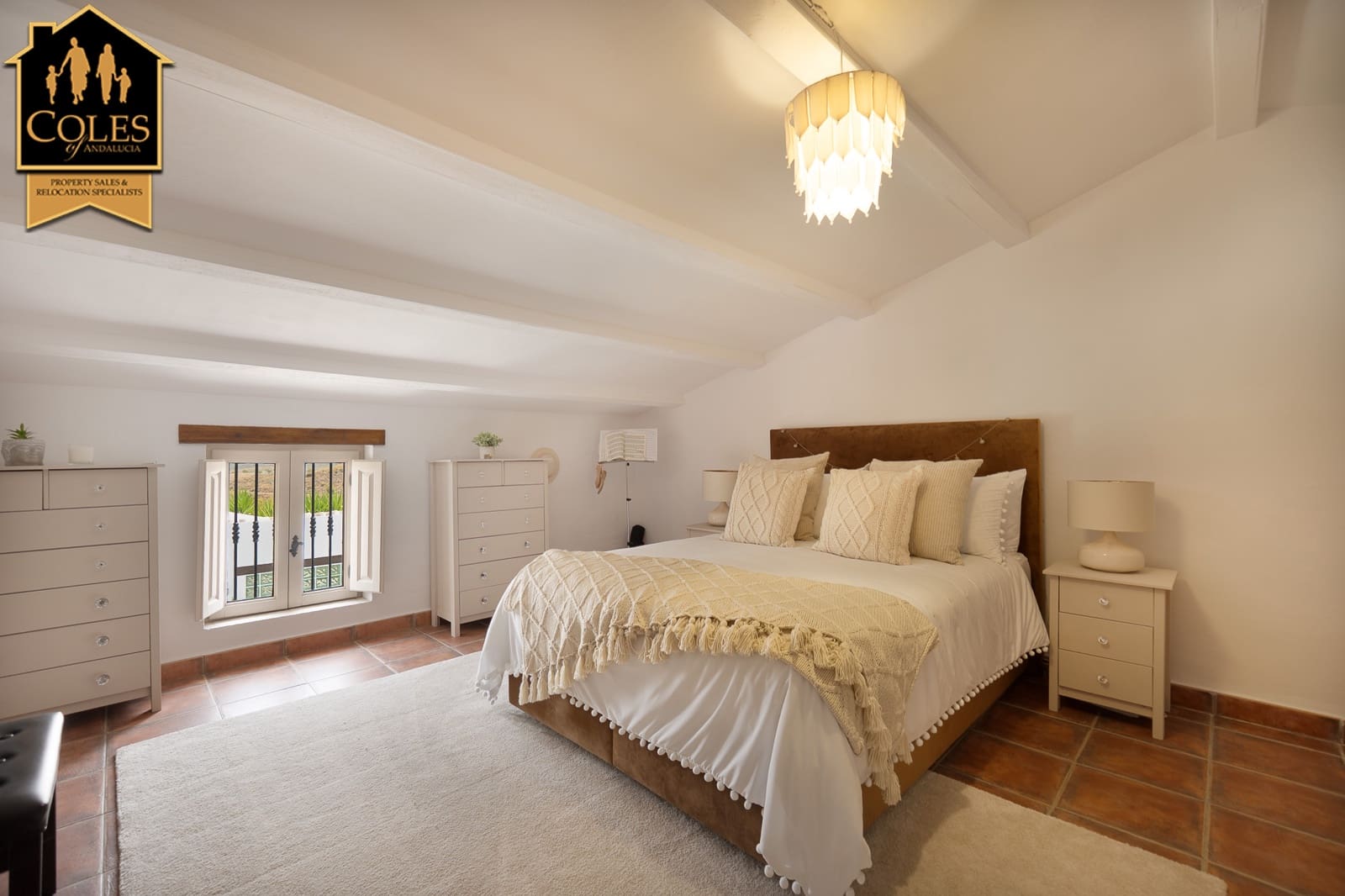 5 makuuhuone Maalaistalo myytävänä paikassa Lorca mukana uima-altaan 
autotalli - 449 950 € (Ref: 9199906)