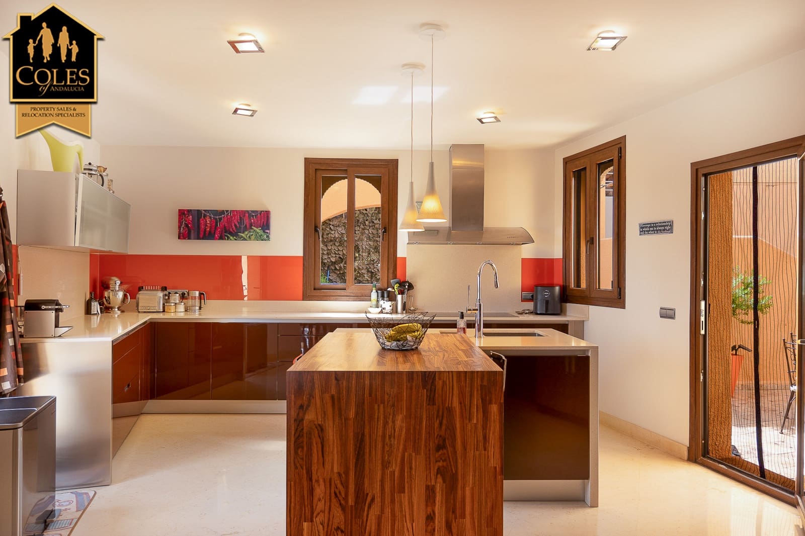 4 soveværelse Villa til salg i Turre med swimmingpool garage - € 899.950 (Ref: 9205277)