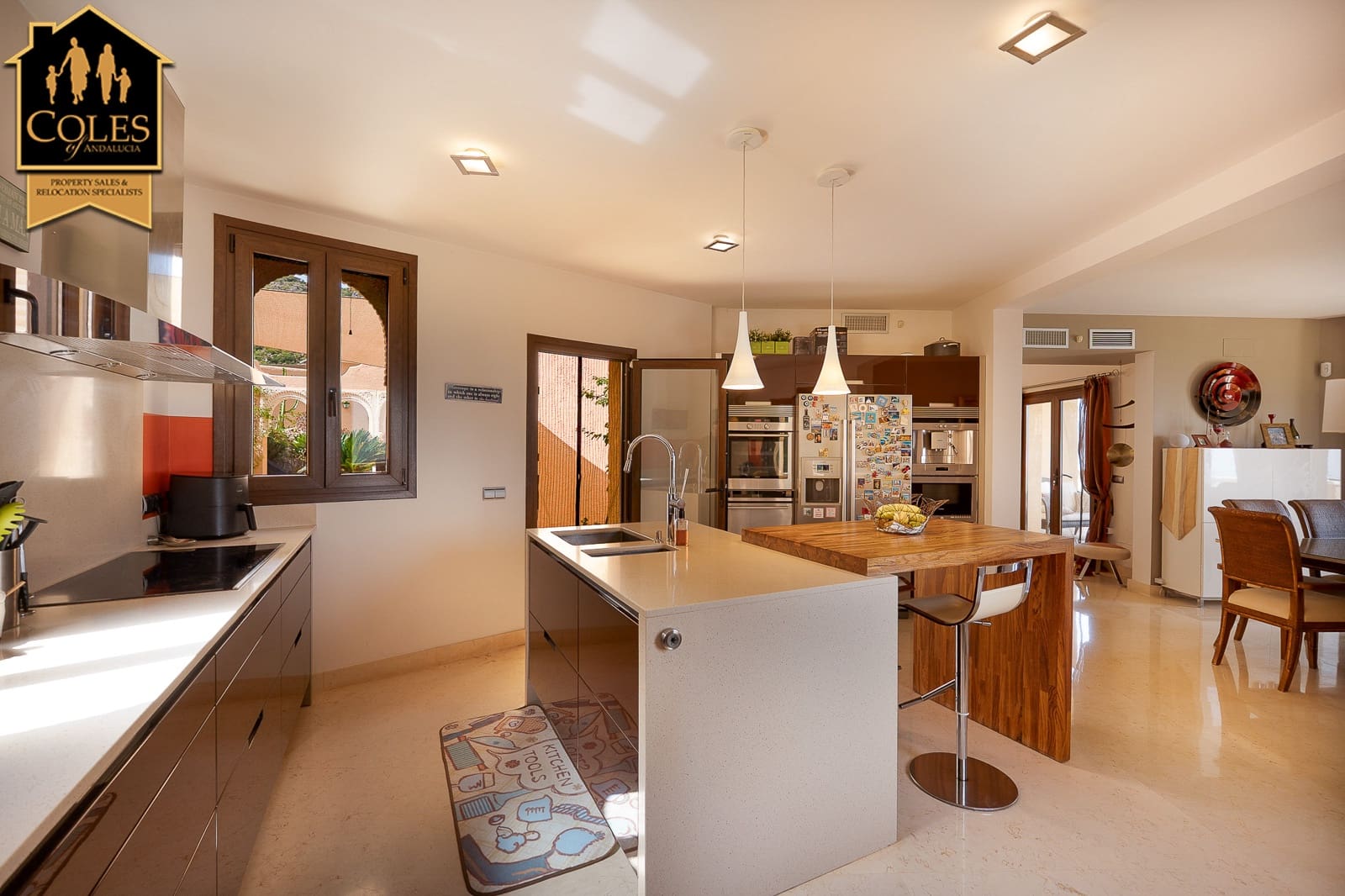 4 soveværelse Villa til salg i Turre med swimmingpool garage - € 899.950 (Ref: 9205277)