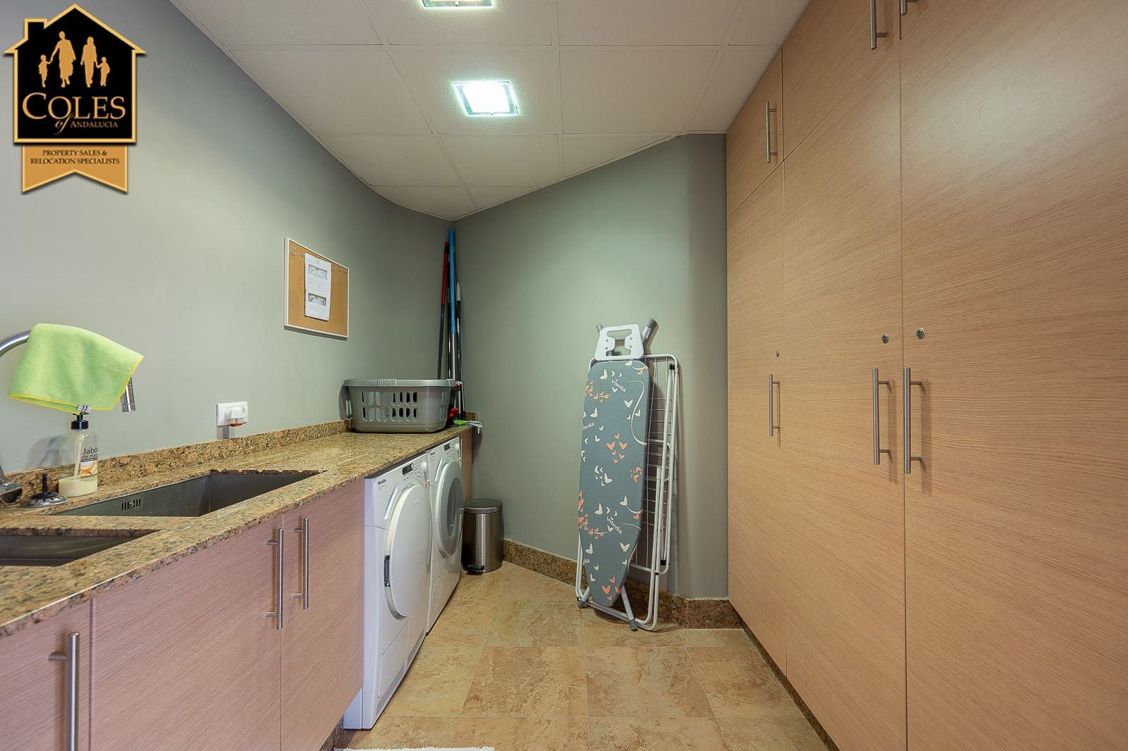 4 soveværelse Villa til salg i Turre med swimmingpool garage - € 899.950 (Ref: 9205277)