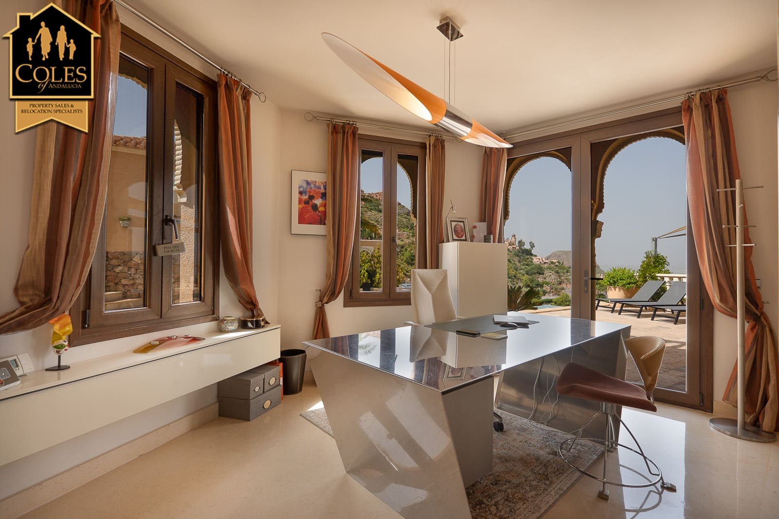 4 soveværelse Villa til salg i Turre med swimmingpool garage - € 899.950 (Ref: 9205277)