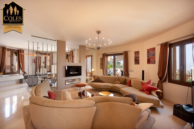 4 soveværelse Villa til salg i Turre med swimmingpool garage - € 899.950 (Ref: 9205277)