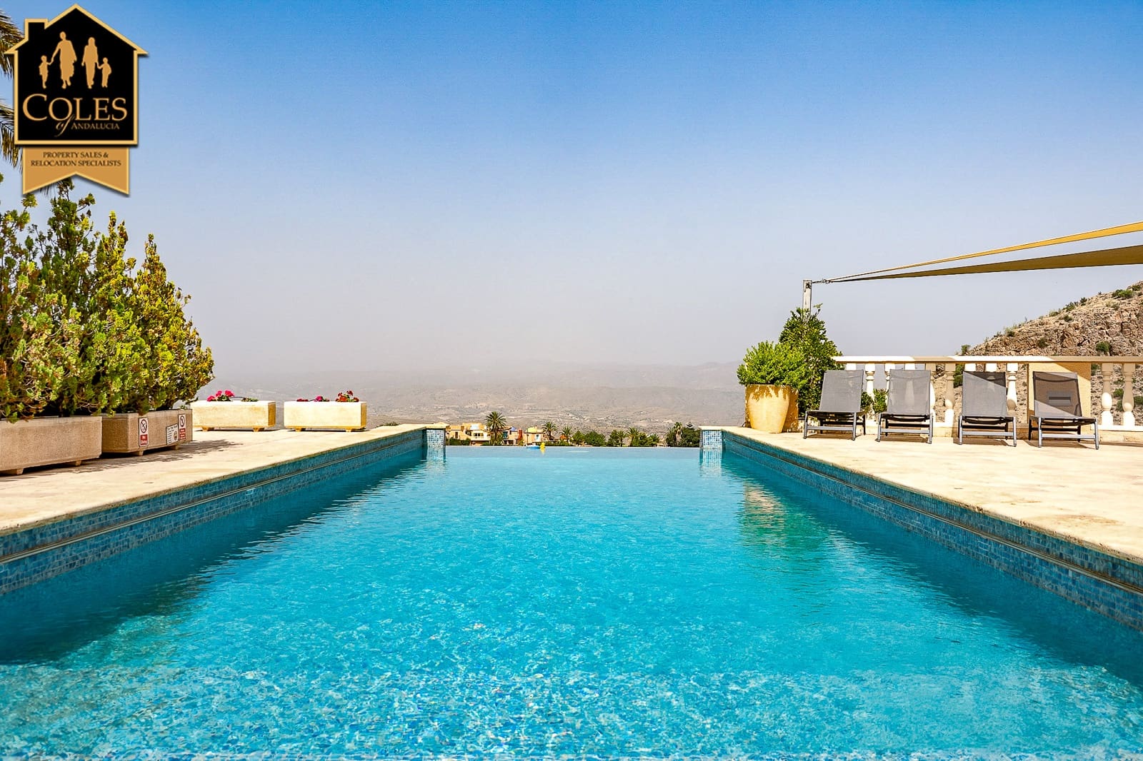 4 soveværelse Villa til salg i Turre med swimmingpool garage - € 899.950 (Ref: 9205277)