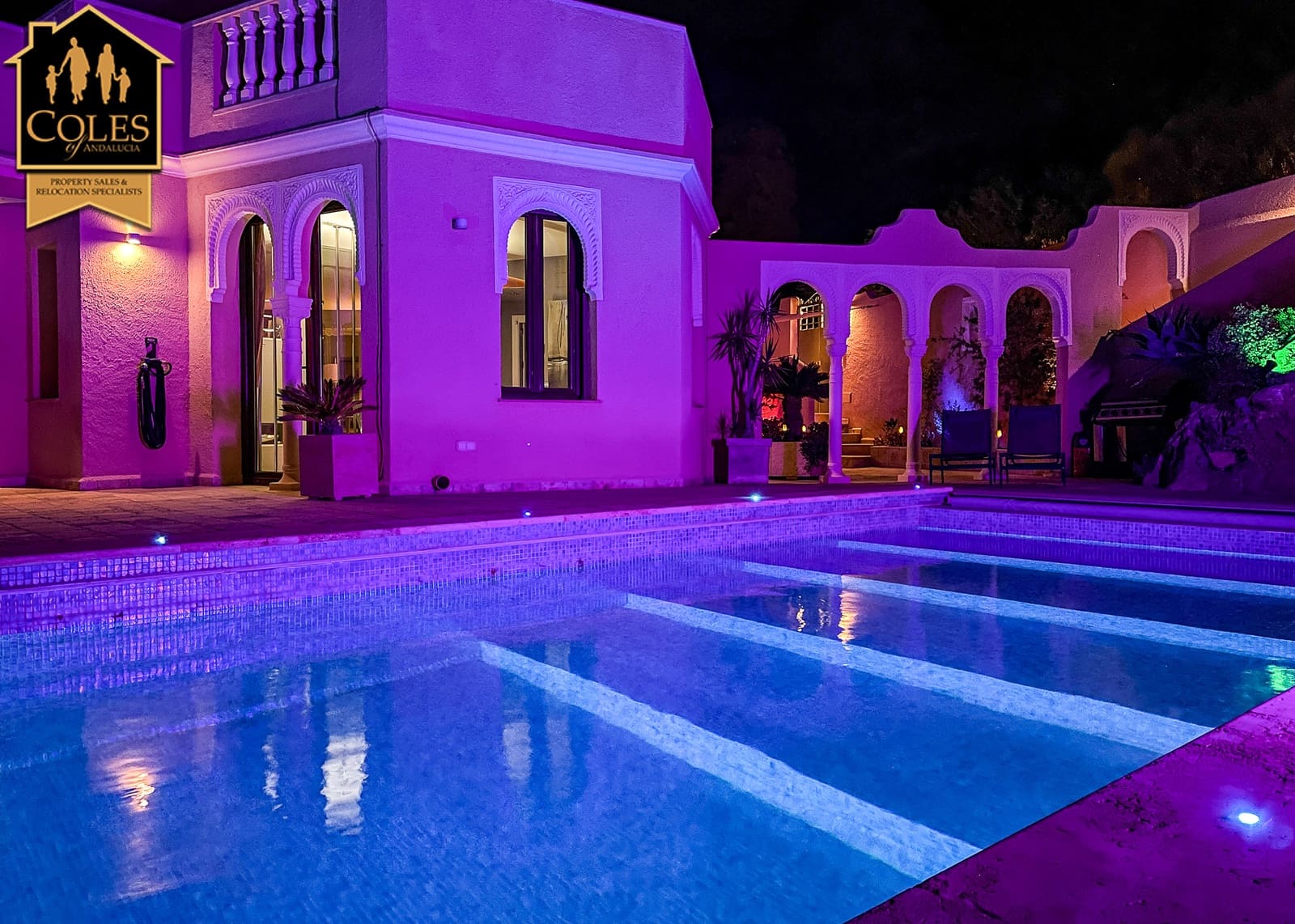 4 soveværelse Villa til salg i Turre med swimmingpool garage - € 899.950 (Ref: 9205277)