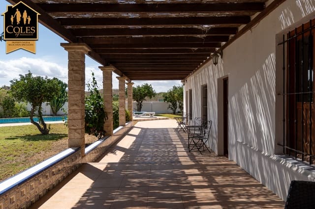 7 soveværelse Finca/Landehus til salg i Antas med swimmingpool garage - € 499.950 (Ref: 9227837)