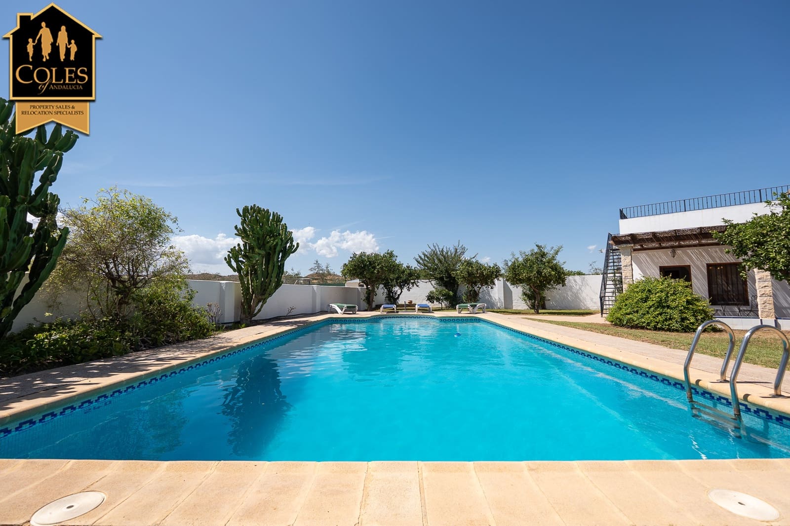 7 soveværelse Finca/Landehus til salg i Antas med swimmingpool garage - € 499.950 (Ref: 9227837)