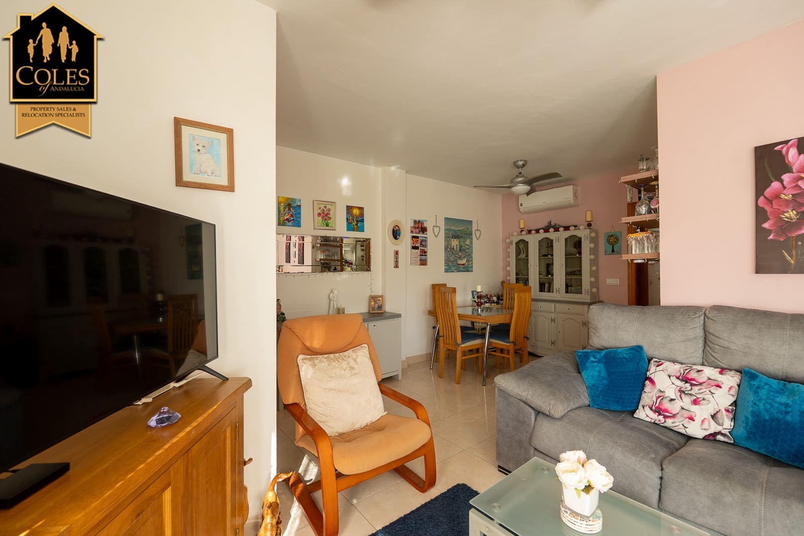 4 soveværelse Semi-Rækkehus til salg i Los Gallardos med swimmingpool garage - € 169.995 (Ref: 9227989)