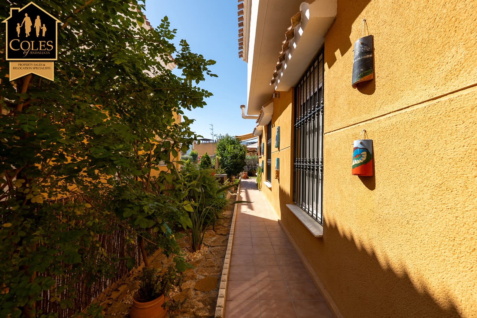 4 soveværelse Semi-Rækkehus til salg i Los Gallardos med swimmingpool garage - € 169.995 (Ref: 9227989)