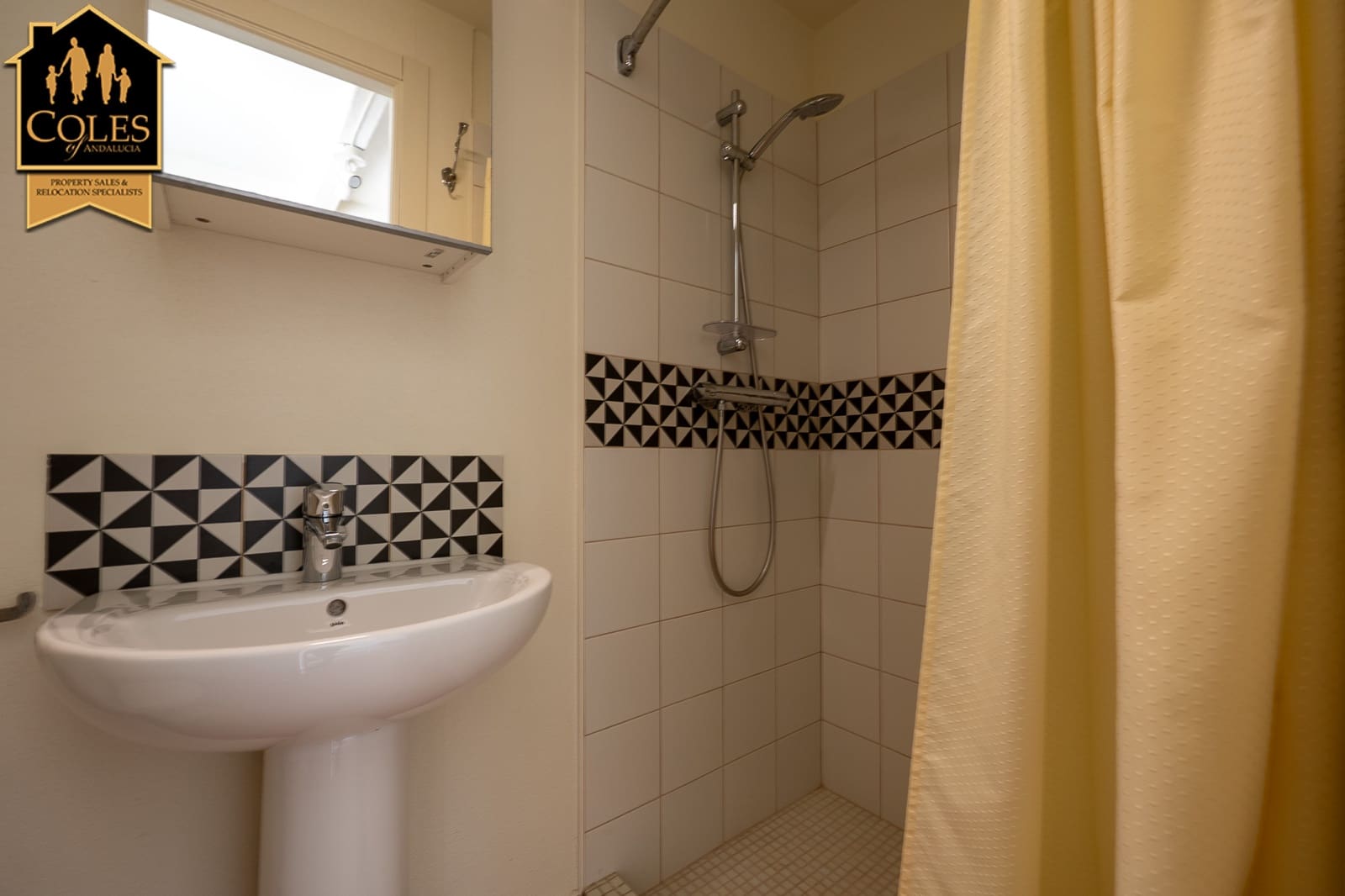 2 soveværelse Villa til salg i Los Gallardos med swimmingpool garage - € 309.995 (Ref: 9249136)