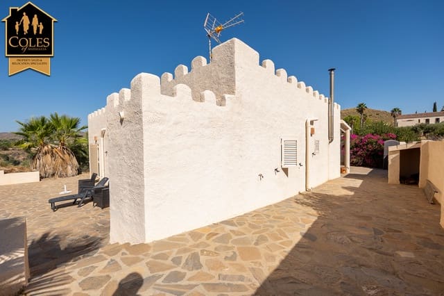 2 soveværelse Villa til salg i Los Gallardos med swimmingpool garage - € 309.995 (Ref: 9249136)