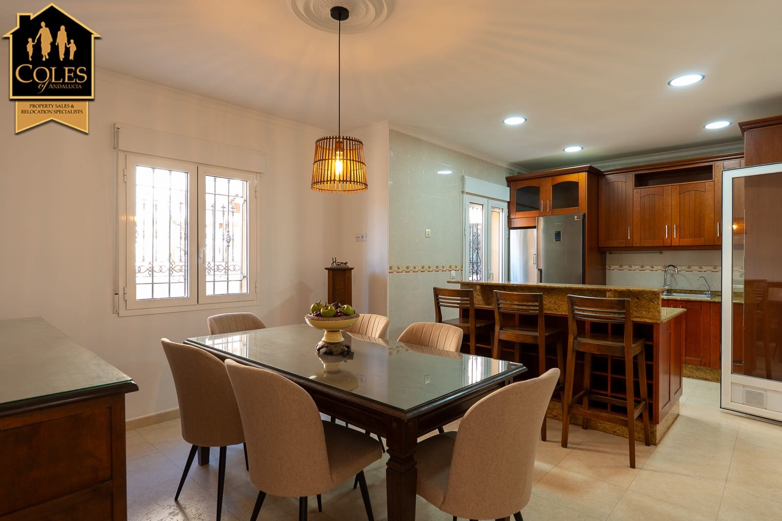 3 soveværelse Byhus til salg i Vera med garage - € 229.000 (Ref: 9255816)