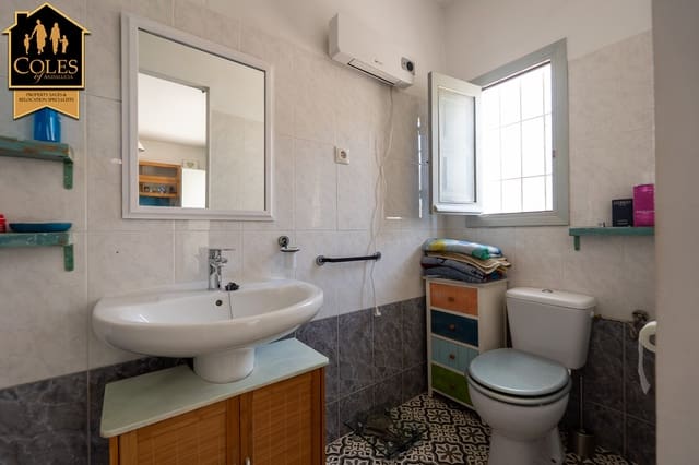 2 makuuhuone Maalaistalo myytävänä paikassa Lubrín - 74 950 € (Ref: 9266549)