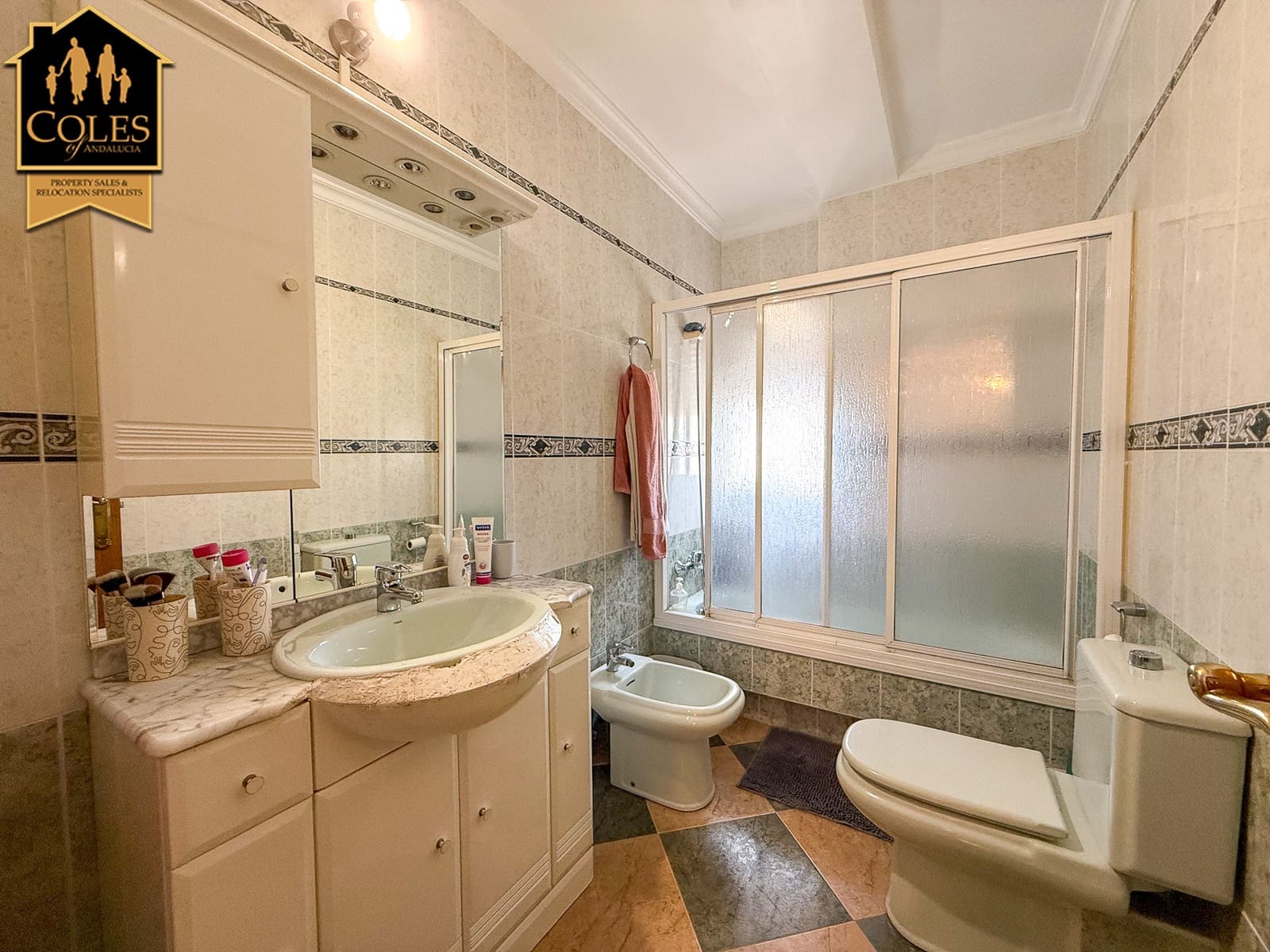 4 soveværelse Lejlighed til salg i Los Gallardos - € 95.000 (Ref: 9266554)