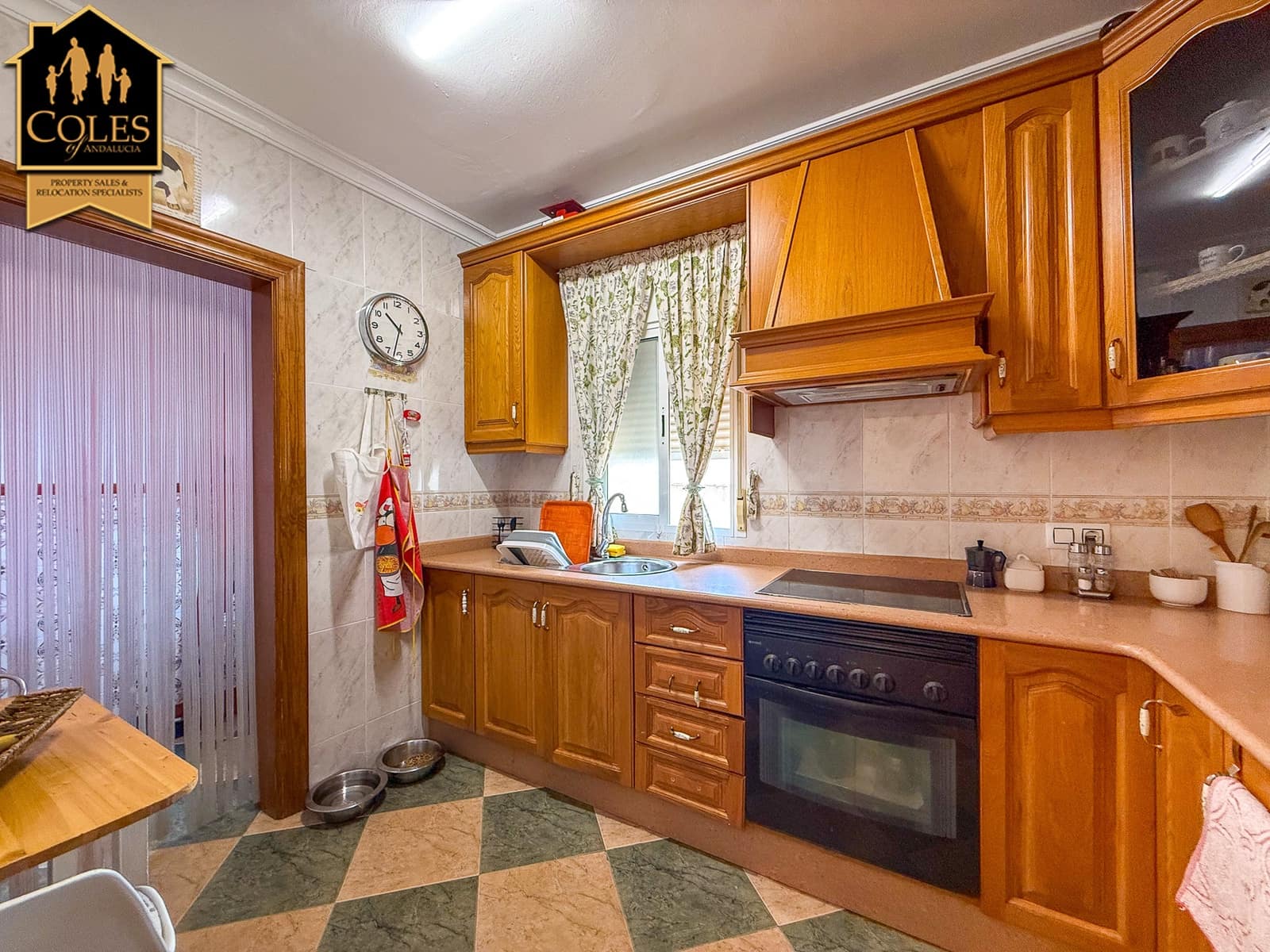 4 soveværelse Lejlighed til salg i Los Gallardos - € 95.000 (Ref: 9266554)