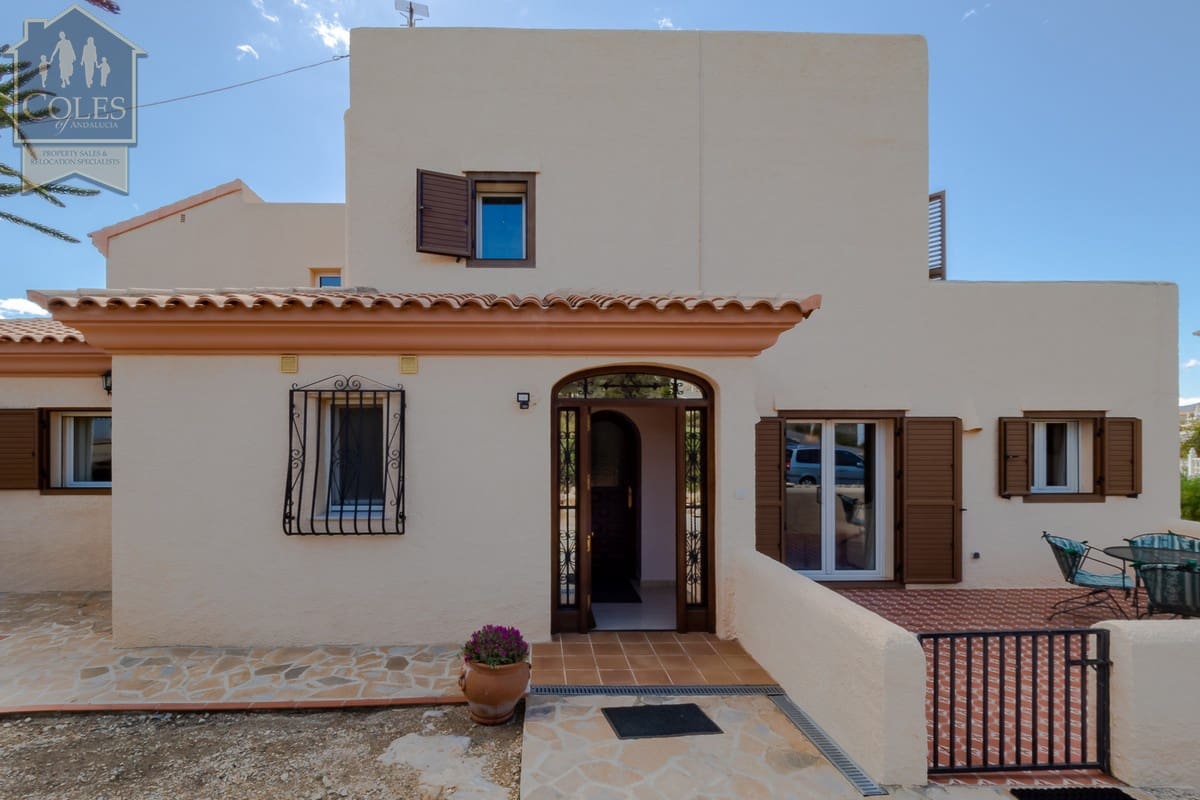 4 soverom Villa til salgs i Bedar med svømmebasseng - € 429 950 (Ref: 9309001)