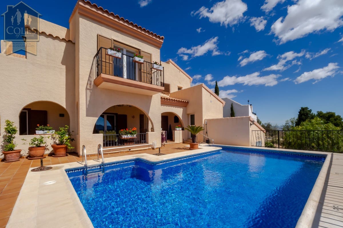 4 soverom Villa til salgs i Bedar med svømmebasseng - € 429 950 (Ref: 9309001)