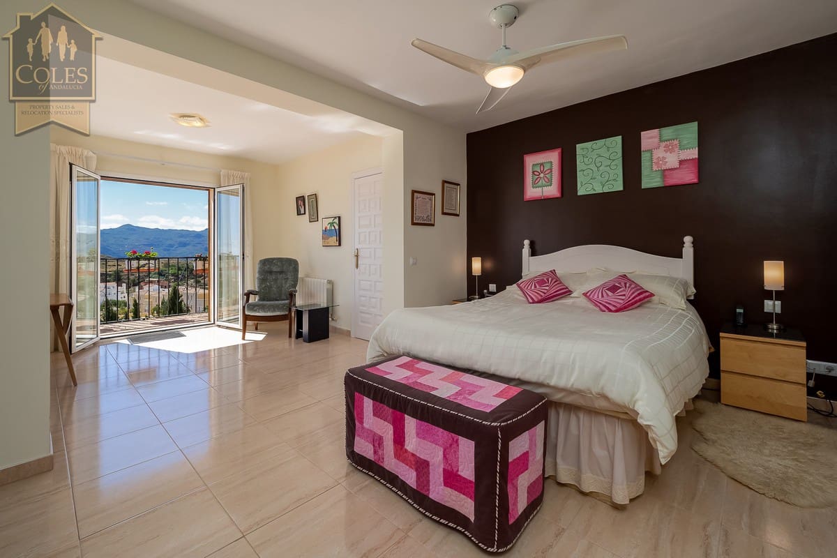 4 soverom Villa til salgs i Bedar med svømmebasseng - € 429 950 (Ref: 9309001)