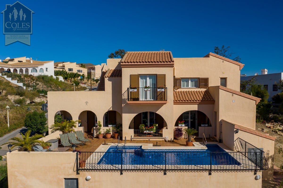 4 soverom Villa til salgs i Bedar med svømmebasseng - € 429 950 (Ref: 9309001)