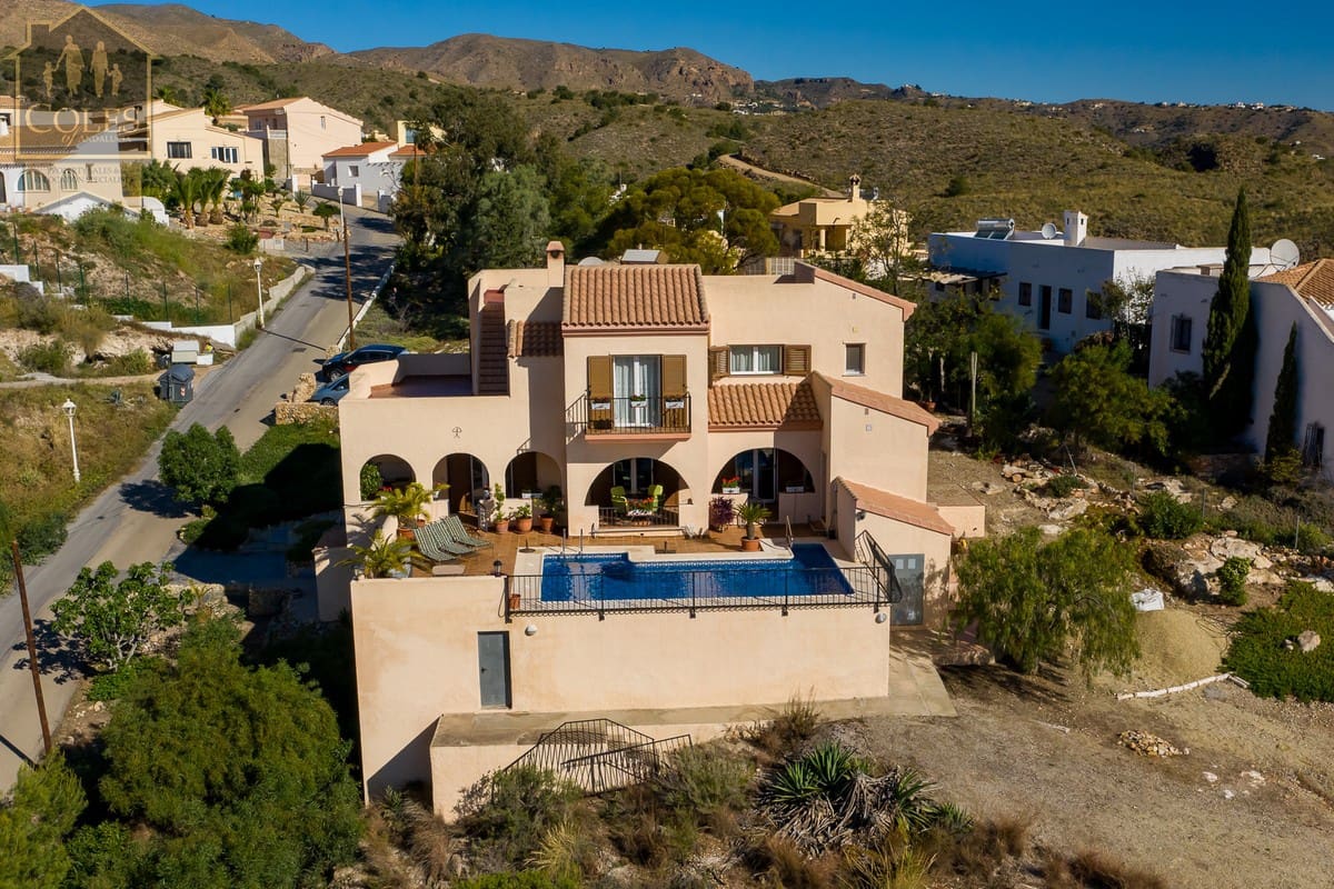 4 soverom Villa til salgs i Bedar med svømmebasseng - € 429 950 (Ref: 9309001)