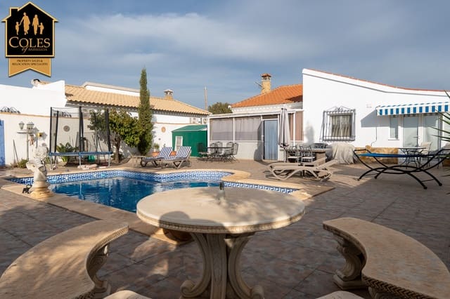 2 soveværelse Villa til salg i Urcal, Huércal-Overa med swimmingpool garage - € 274.950 (Ref: 9324361)