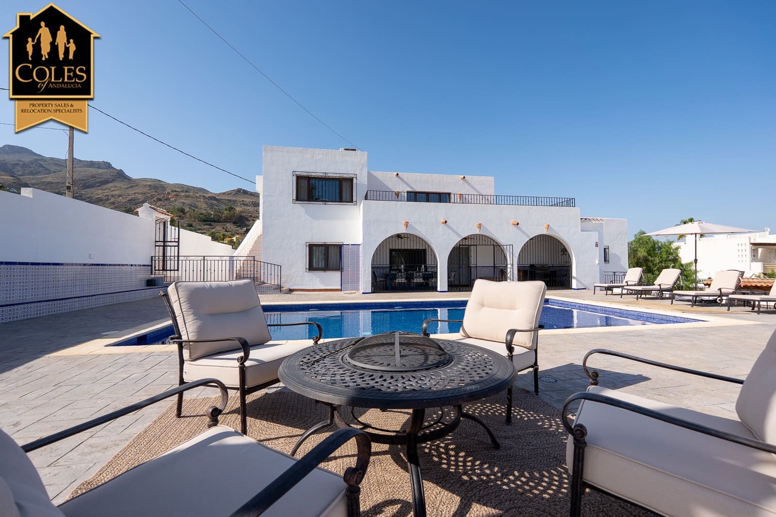 4 soveværelse Villa til salg i Mojacar med swimmingpool garage - € 649.995 (Ref: 9324364)