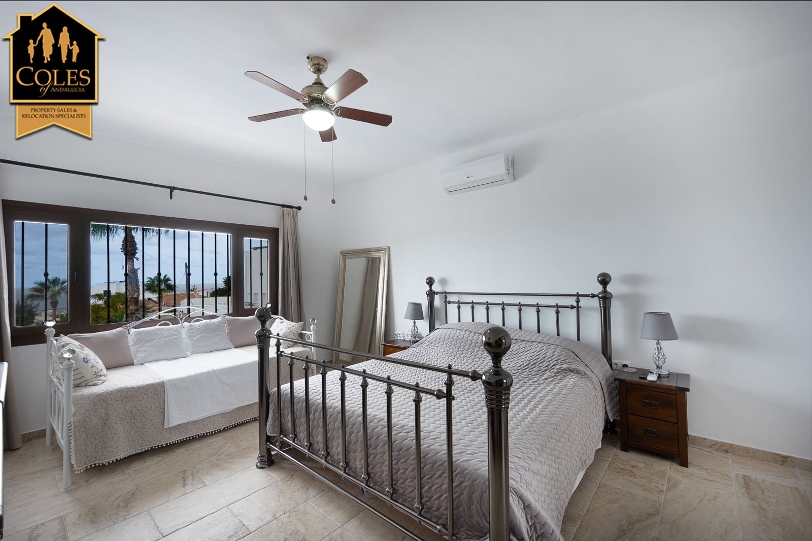 4 soveværelse Villa til salg i Mojacar med swimmingpool garage - € 649.995 (Ref: 9324364)