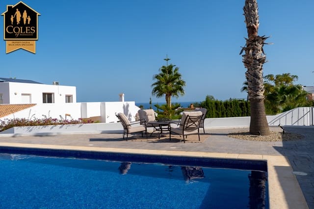 4 bedroom Villa for sale in Mojácar with pool garage - € 649,995 (Ref: 9324364)