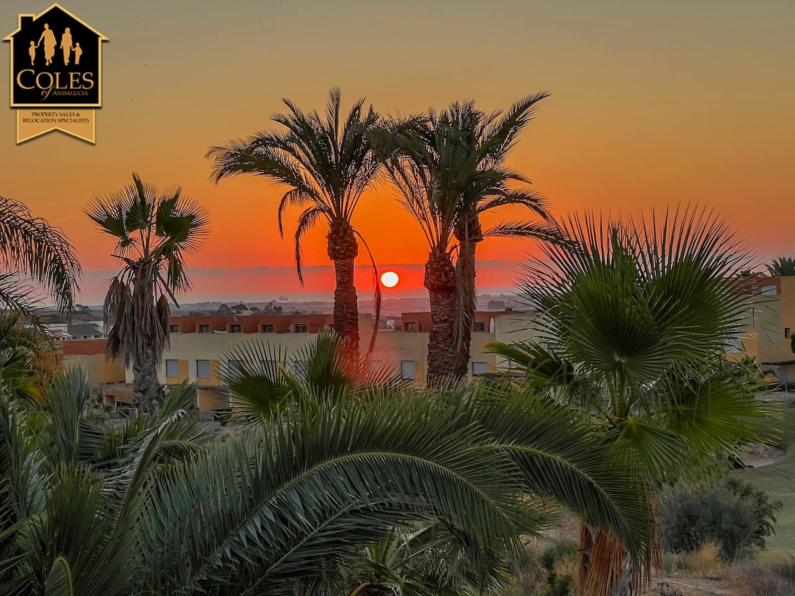 2 bedroom Semi-detached Villa for sale in Valle del Este with pool garage - € 299,950 (Ref: 9372384)