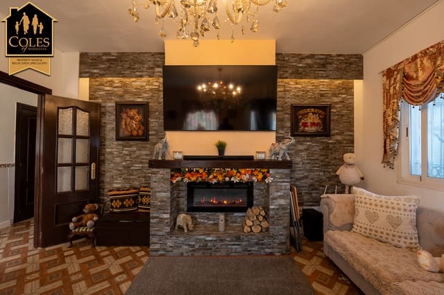 3 soveværelse Villa til salg i Partaloa med swimmingpool garage - € 275.000 (Ref: 9373706)