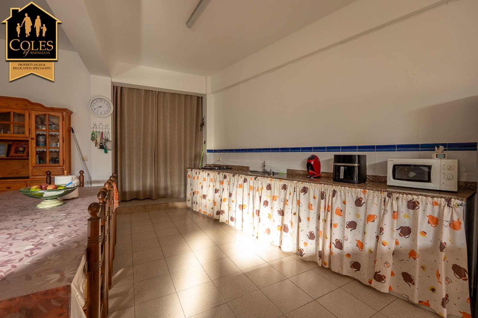 4 bedroom Townhouse for sale in Turre with garage - € 320,000 (Ref: 9401801)