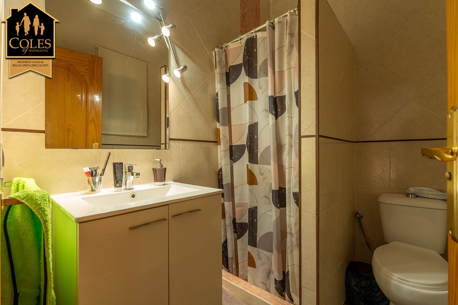 4 bedroom Townhouse for sale in Turre with garage - € 320,000 (Ref: 9401801)