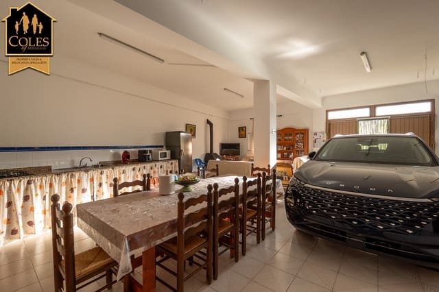 4 bedroom Townhouse for sale in Turre with garage - € 320,000 (Ref: 9401801)