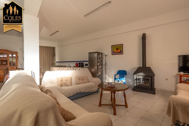 4 bedroom Townhouse for sale in Turre with garage - € 320,000 (Ref: 9401801)