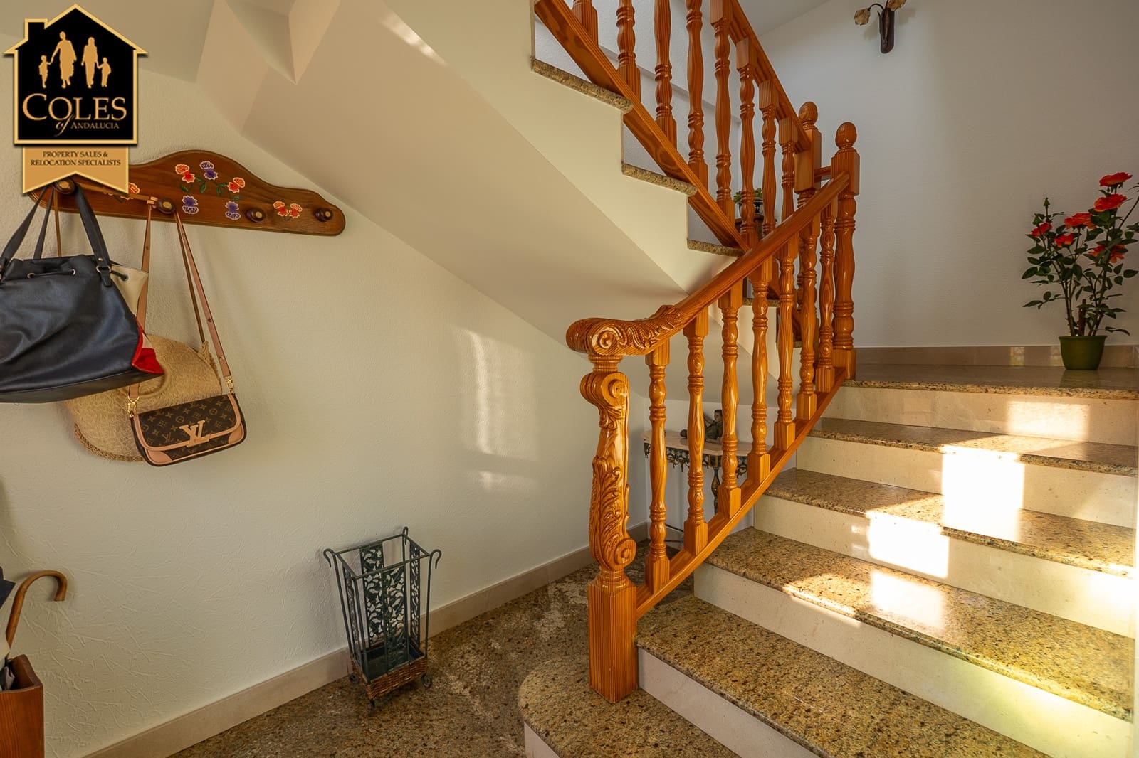 4 bedroom Townhouse for sale in Turre with garage - € 320,000 (Ref: 9401801)