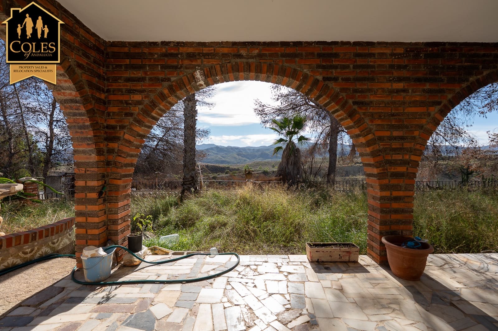 4 bedroom Villa for sale in Los Gallardos with garage - € 250,000 (Ref: 9409688)