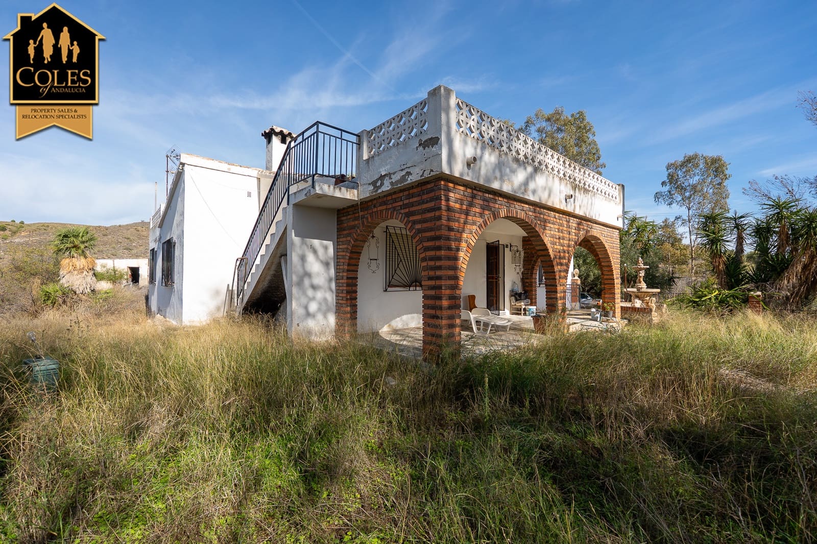 4 bedroom Villa for sale in Los Gallardos with garage - € 250,000 (Ref: 9409688)